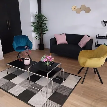 Lägenhet Stylish Loft In Vibrant *